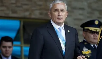 Congreso de Guatemala retira inmunidad a Presidente