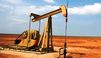 Petróleo de Texas cae a 77,63 dólares por posible acuerdo para reabrir el estrecho de Ormuz