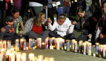 Madre de atacante de Oregon escribió sobre armas y problemas de salud de su hijo