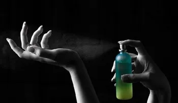 Trucos para que el olor de tu  perfume perdure más en tu piel
