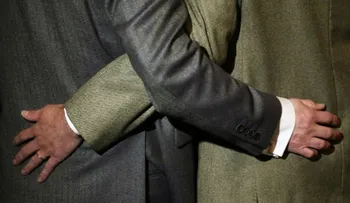 Gobernador de NY planea prohibir "conversión gay" en jóvenes