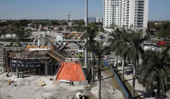 Ingeniero advirtió de grietas en el puente de Miami dos días antes del colapso