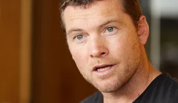 Arrestan a actor de 'Avatar' Sam Worthington