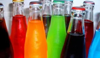 6 riesgos de tomar refresco de dieta