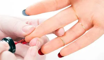 Flip Manicure: Tendencia para tus uñas