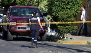  Hallan seis cuerpos desmembrados en una camioneta en México 
