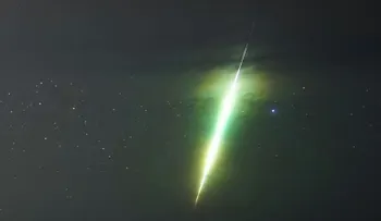 Dracónidas 2026: la lluvia de meteoros que iluminará el cielo este jueves