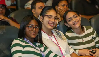 UASD ofrece cálida bienvenida a los estudiantes en el nuevo semestre académico