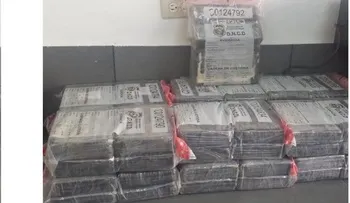 DNCD decomisa 52.68 kilos de coca en barco procedente de Colombia