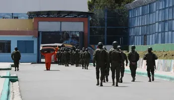Colombia protesta ante Ecuador por deportación de presos colombianos