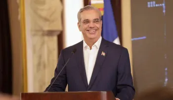 Abinader lanza "LA Agenda Semanal" para informar sobre su gestión de gobierno
