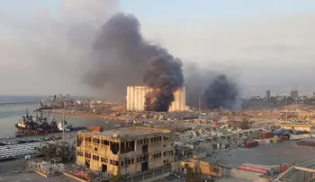 Tremenda explosión en puerto de Beirut, Líbano; decenas de heridos