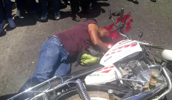 Asesinan un joven frente al área de medicina de la UNERG ( Foto + Twets)
