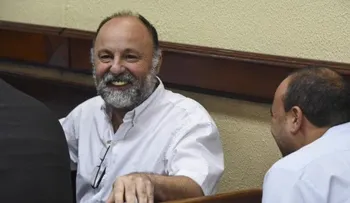 Aplazan audiencia contra francés Christophe Naudin, por falta de un intérprete
