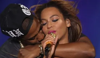 Siguen especulaciones sobre embarazo de Beyoncé.
