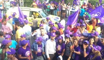 Jóvenes Amigos de Danilo â??el país quiere cuatro años másâ?