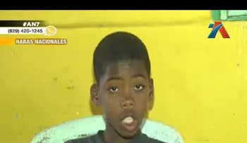 Niño abandonado por su madre pide ayuda para dejar las calles