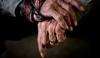 Científicos revelan a qué edad comienza el envejecimiento