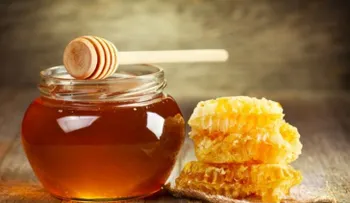 5 maneras de usar la miel como producto de belleza natural
