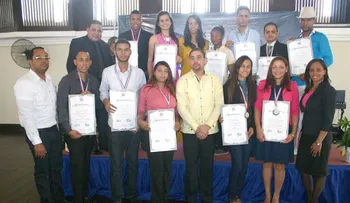 Celebran por todo lo alto Premio a la Excelencia Juvenil Juan Pablo Duarte 2016