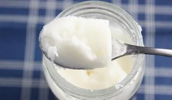 Cómo preparar una pasta de dientes con aceite de coco (VIDEO)