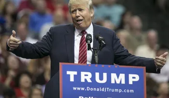 67 intelectuales hispanos condenan "discurso xenófobo" de Donald Trump