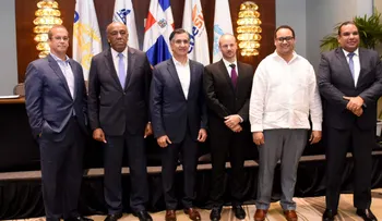 Gobierno firma tres acuerdos para inyectar 128 MW de energía limpia al Sistema Eléctrico Nacional