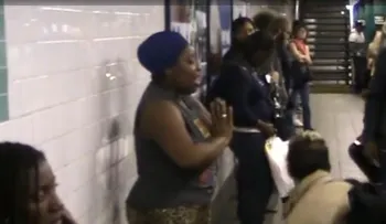 La mujer que detuvo el metro de NY con su voz