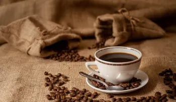 El café se asocia con un menor riesgo de enfermedad hepática crónica