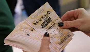 Lotería Powerball de EEUU alcanza 900 millones de dólares
