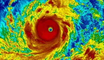 Alerta por supertifón Mangkhut en Filipinas y Hong Kong