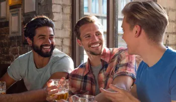 6 curiosidades que los hombres cuentan a sus amigos sobre el sexo