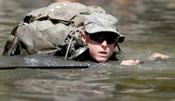 El ejército de EE.UU. abre todos los puestos a las mujeres, incluyendo los de combate