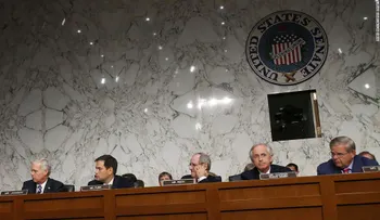 Senado de EE.UU. extiende sanciones contra funcionarios de Venezuela