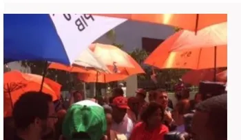 Gremios protestan frente al Congreso Nacional