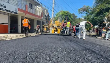 MOPC inicia programa de asfaltado en Puñal Santiago