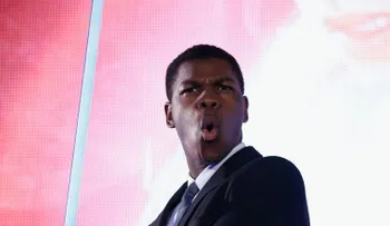 10 motivos por los cuales John Boyega es nuestra celebridad favorita en este momento