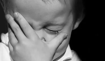 Dar azotes a los niños los vuelve más agresivos