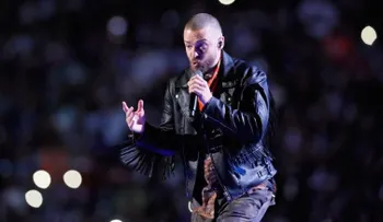 Justin Timberlake interrumpió un show por una tierna causa