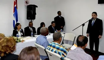 BIENES NACIONALES VENDE CHATARRAS Y CARROCERIAS DE VEHICULOS EN PUBLICA SUBASTA