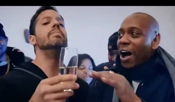 ISteph Curry y a Drake sorprendido por un ilusionista (VIDEO)