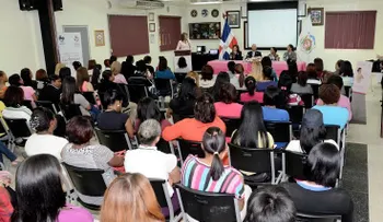 DNCD y Despacho Primera Dama ofrecen charla sobre cáncer de mama
