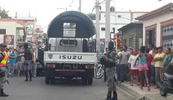 PN detiene empleada de Aduanas y allana residencia caso robo aeropuerto Cibao