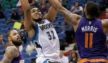 Towns logra 14 y Minnesota frena racha de derrotas