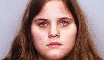 Mujer mata a su madre y envía la foto a su papá