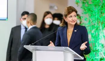 Vicepresidenta asiste a la puesta en marcha de nuevos proyectos de la Corporación Zona Franca Santiago; generarán 3,000 nuevos empleos