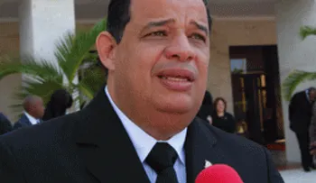 Diputado Luisin Jiménez se juramenta en el PRM