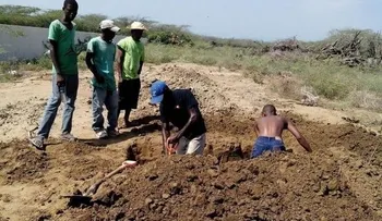 Entierran haitianos fuera de cementerio y en fundas en Montecristi