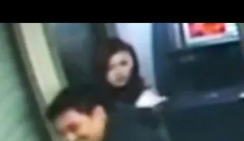  Un ladrón le devuelve el dinero a su victima al ver el saldo de su cuenta