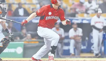 Los Leones se animan y vencen  a los Gigantes